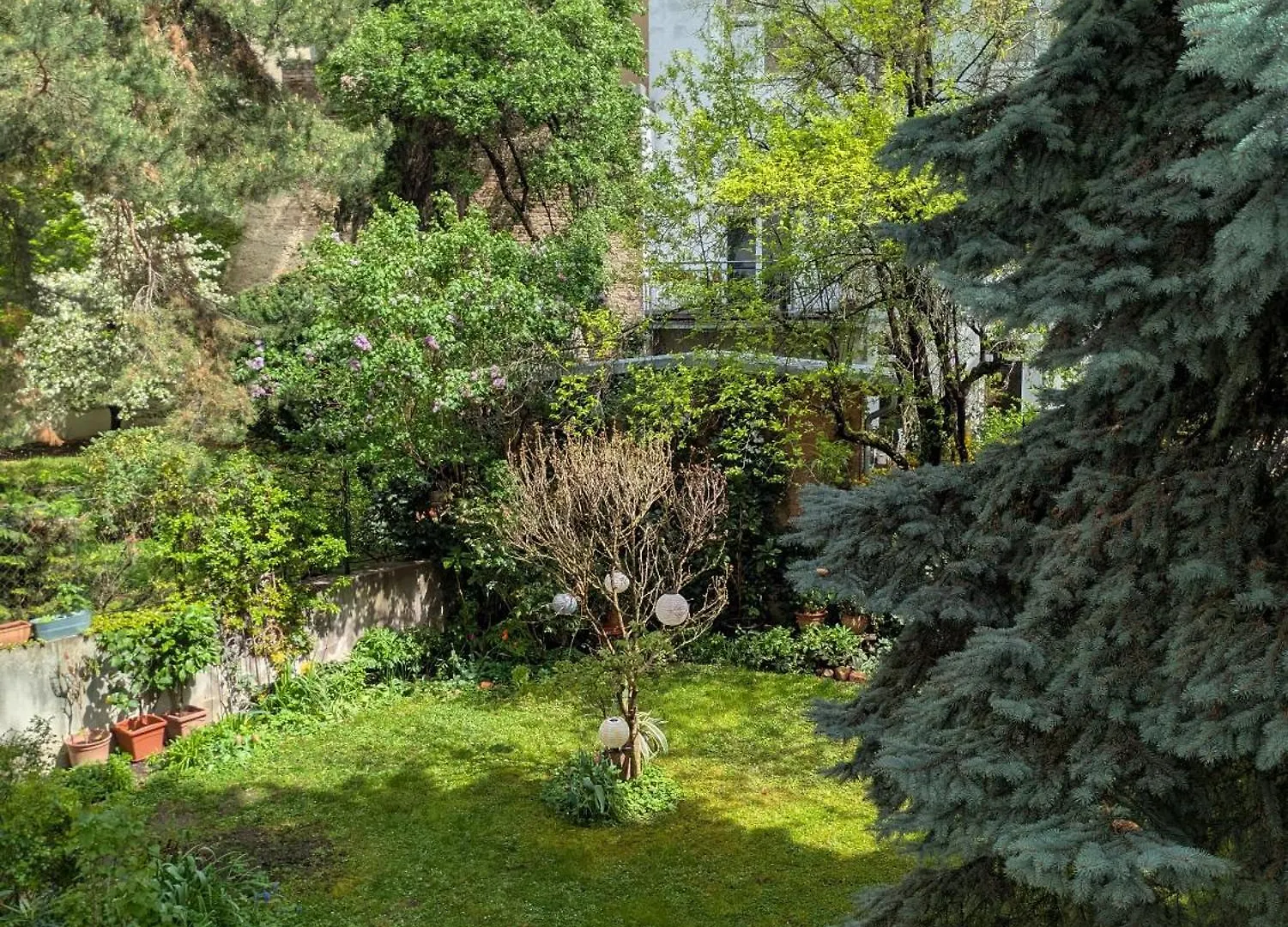 Gartenausblick - Near Metro Station Vienna