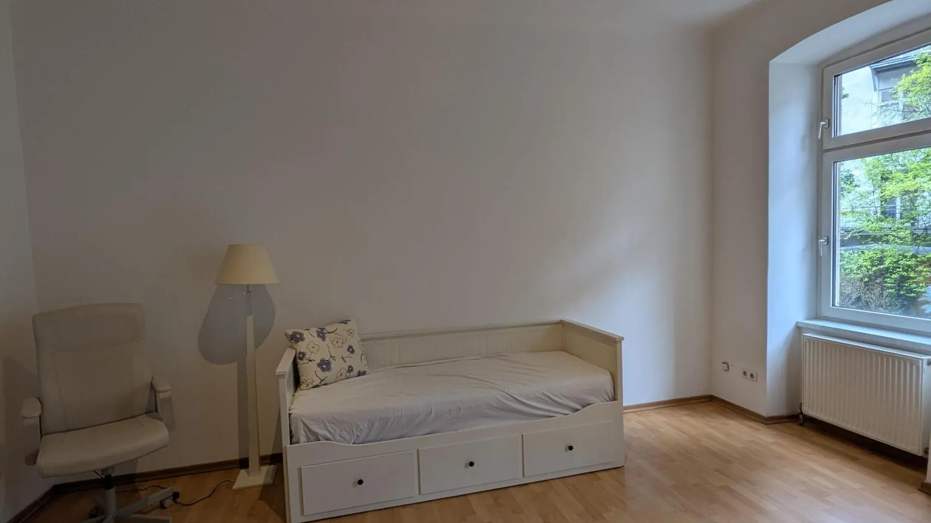 Apartment Gartenausblick - Near Metro Station Vienna